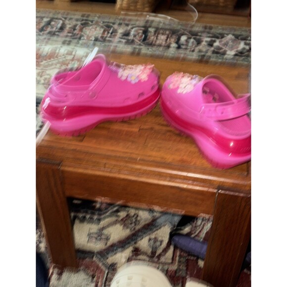 Crocs embellished Hot Pink Mega Crush Clogs Platform Heel  display picture 1